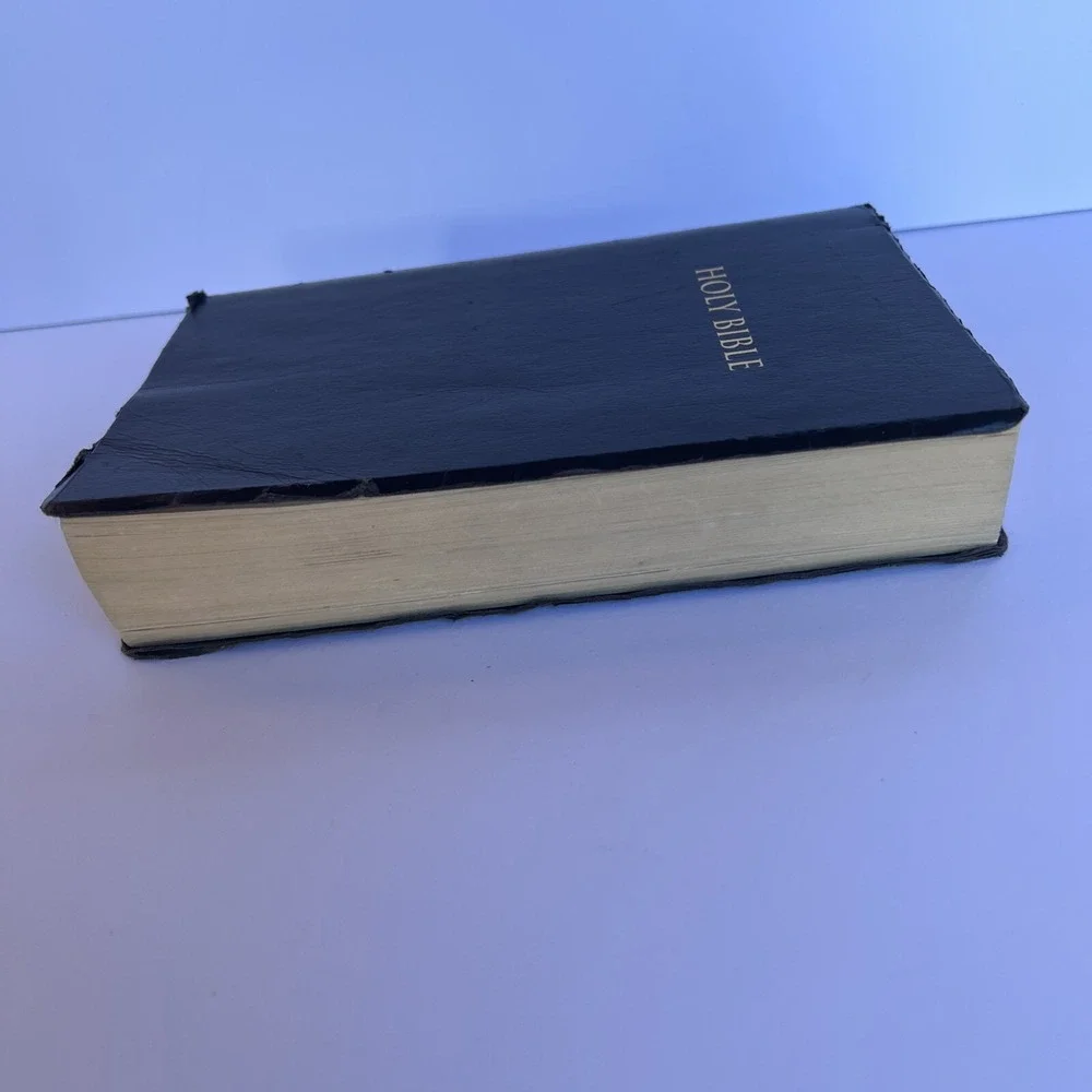 Holy Bible NKJV Words of Christ in Red Dictionary Concordance T. Nelson 1982